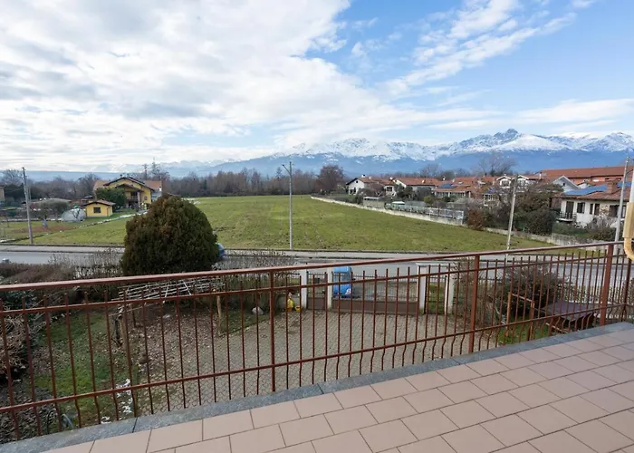 Vista Alpi Biellesi アパート